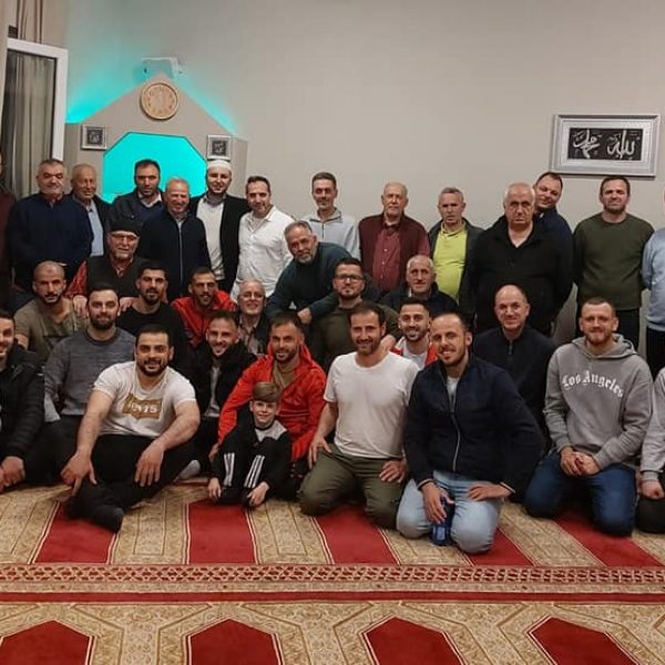 279496474_1967723213434702_3906846307352062377_n