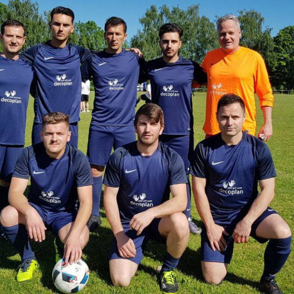 32087439_865549310318770_144232097085652992_n