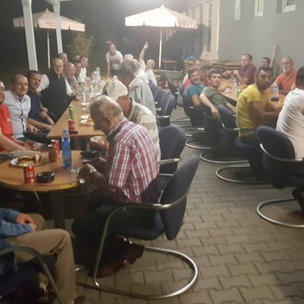 35066225_882915911915443_2161699637562441728_n