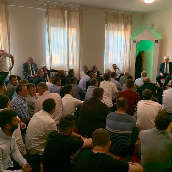 61834739_1130133223860376_2295166107062894592_n