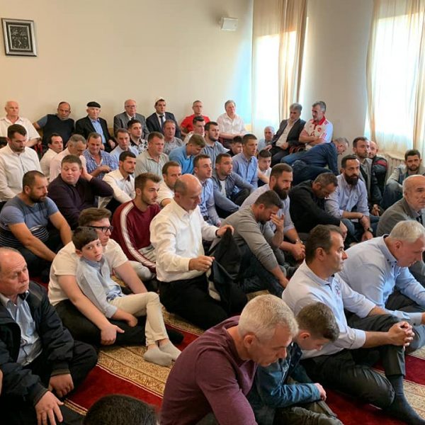 62156949_1130133397193692_7442995190857465856_n