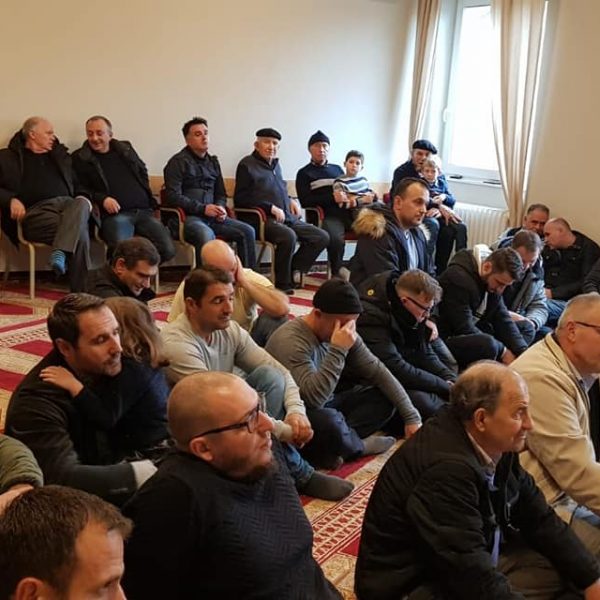 70558254_1263857813821249_8184450942947557376_n